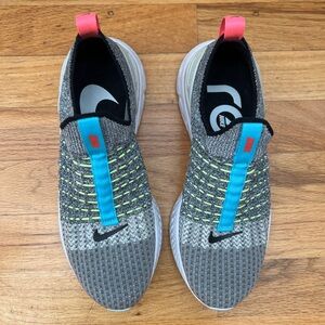 Nike React Phantom Knit Flyknit 2 - men’s size 6 women’s size 7.5